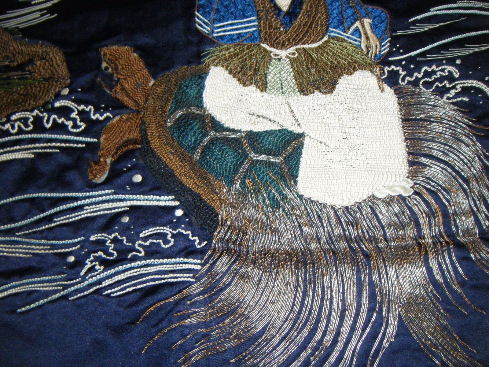 Rare Embroidered Antique Meiji Japanese Silk Fukusa Gift Covering Tapestry