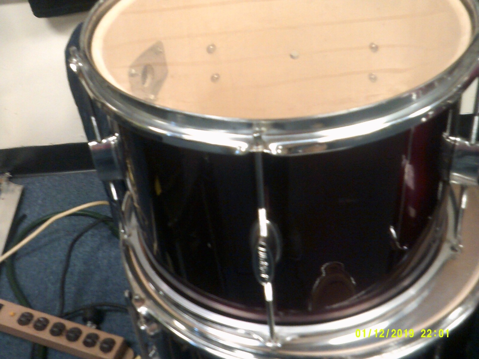 1st act 13 dia by 9 deep Tom drum  maroon