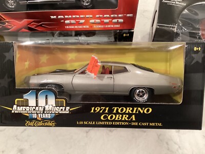 American Muscle 10 YEARS 1:18  71 Ford Torino Cobra