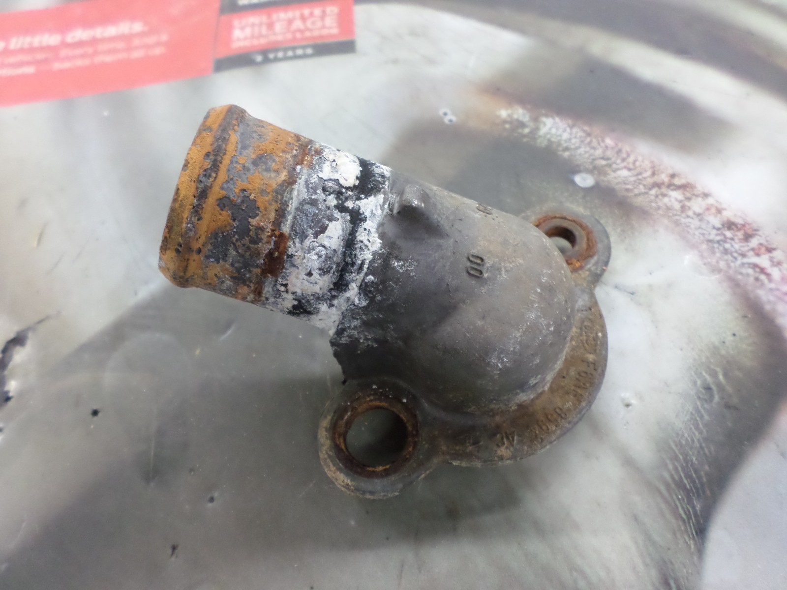 19982002 Grand Marquis Crown Vic F6A58594AC Water Outlet Thermostat