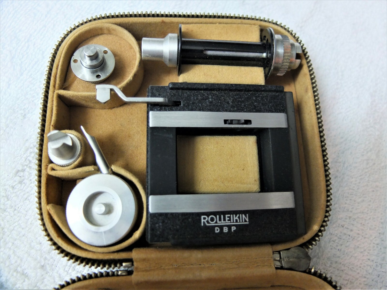 Rollei Rolleiflex Rolleikin 3.5 35mm Film Adapter Converter Kit with Case