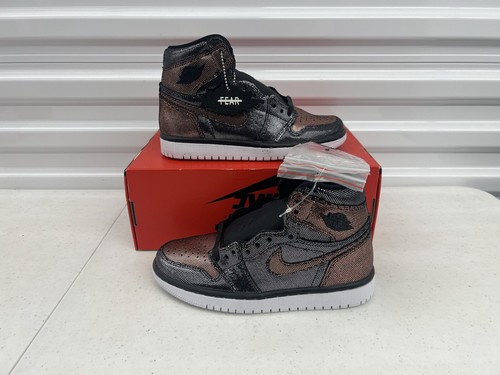 靴 Nike Women's Air Jordan 1 High OG SE Nike WMNS Air Jordan 1 High OG SE Atmosphere DD9335-641 US 7