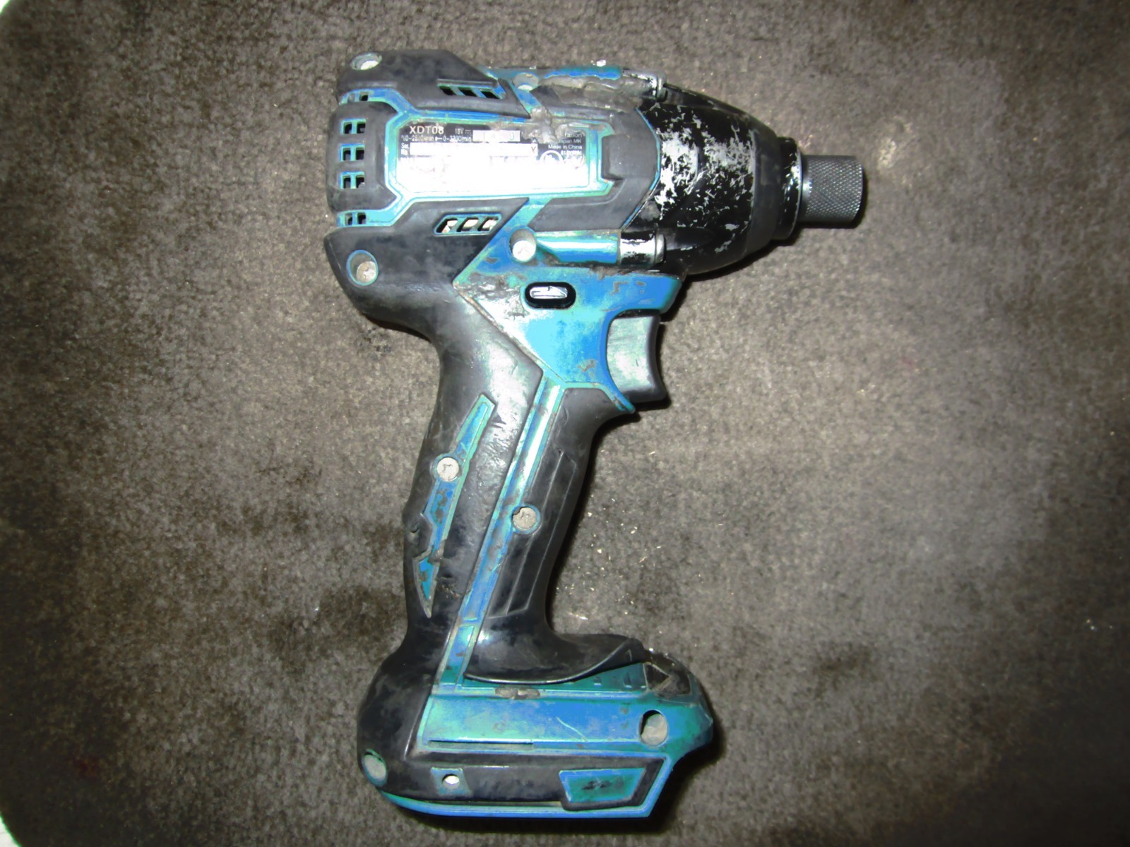 Makita 18-Volt LXT Lithium-Ion Brushless 1/4 in. Cordless Impact Driver (Tool-On