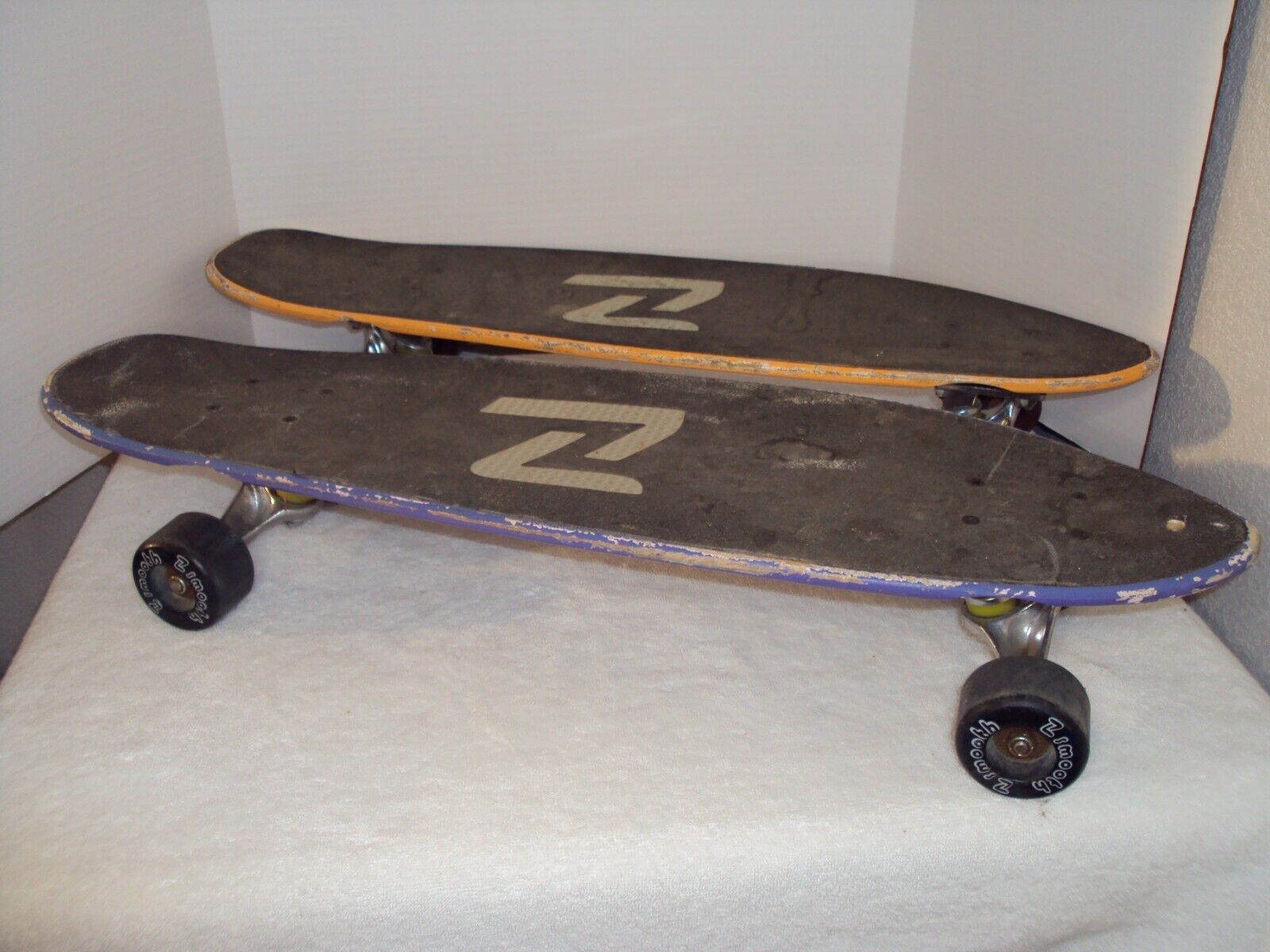 TWO Z-FLEX Jimmy Plummer Old School Reissue Complete Skateboards 27.5 x 7.5 TWO Z-FLEX Jimmy Plummer Old School Reissue Complete Skateboards 27.5 x 7.5