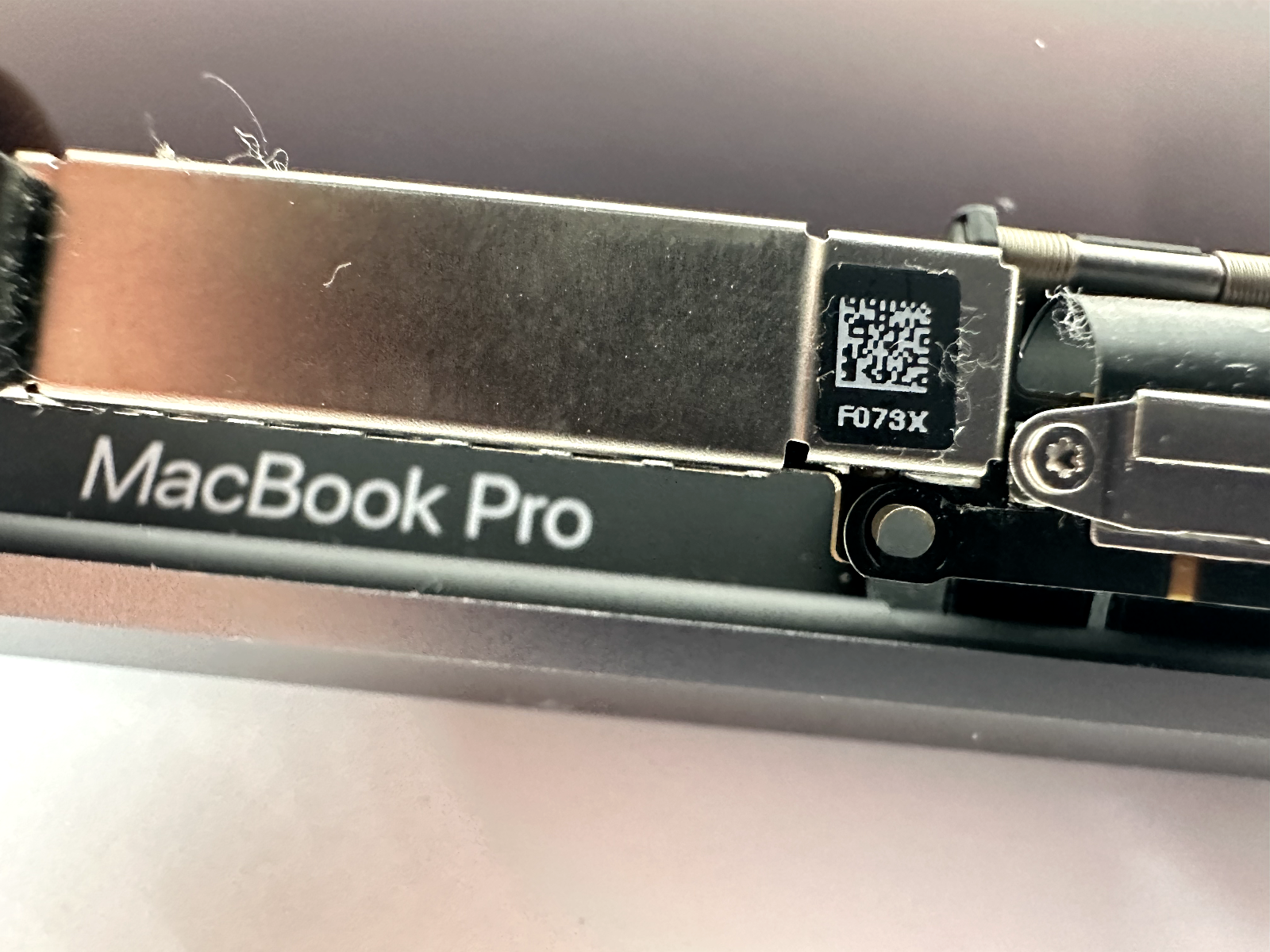 OEM Apple Screen Assembly for 16" MacBook Pro A2141 2019 2020, Grade B