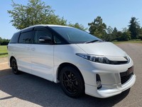 2012 Toyota Estima 2.4 Aeras Leather Package Facelift Automatic  7 Seats MPV