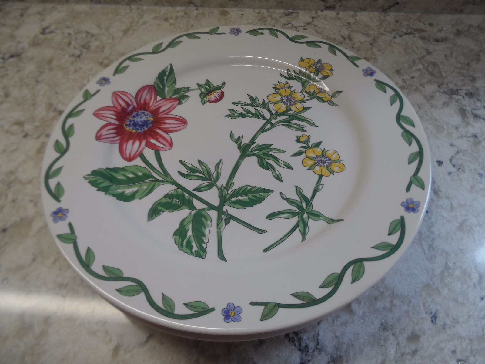 7 International Tableworks Terrace Blossoms 7-7/8