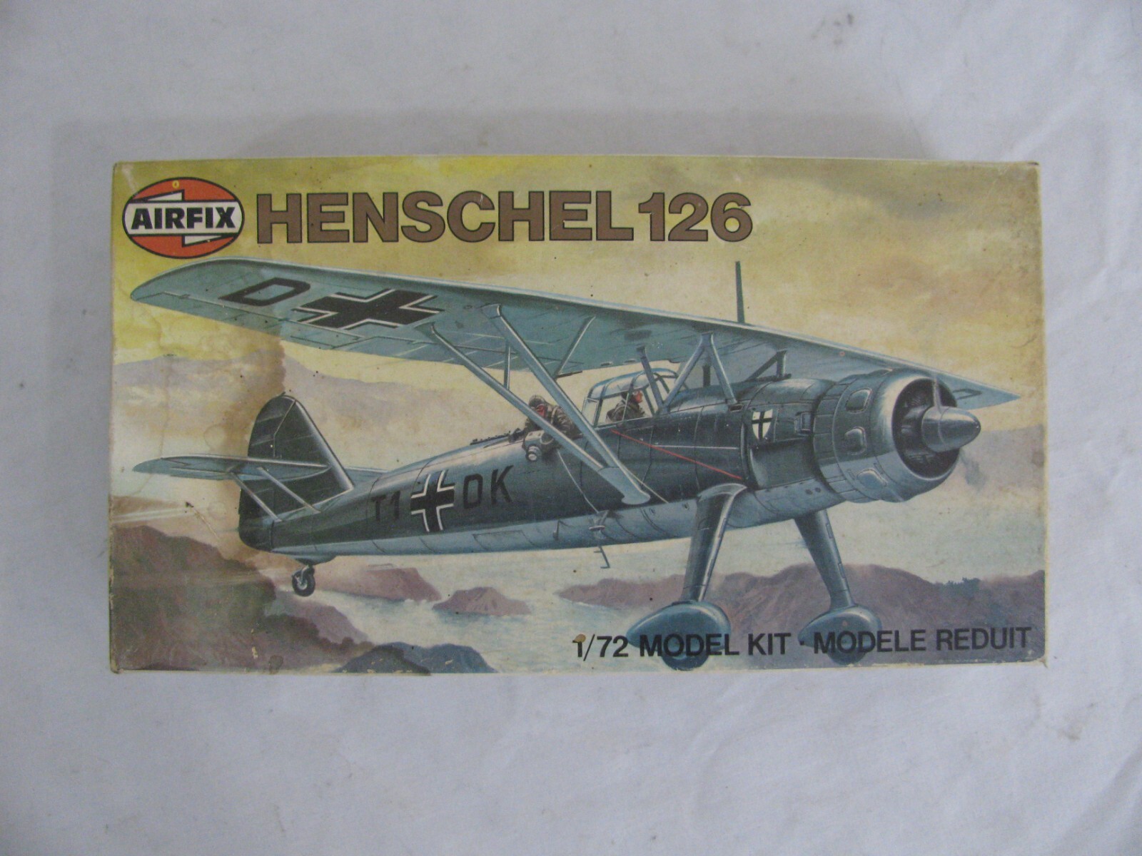 AIRFIX、1/72、7個 US Airfix Henschel HS 126 1/72 Scale Vintage Plastic Model