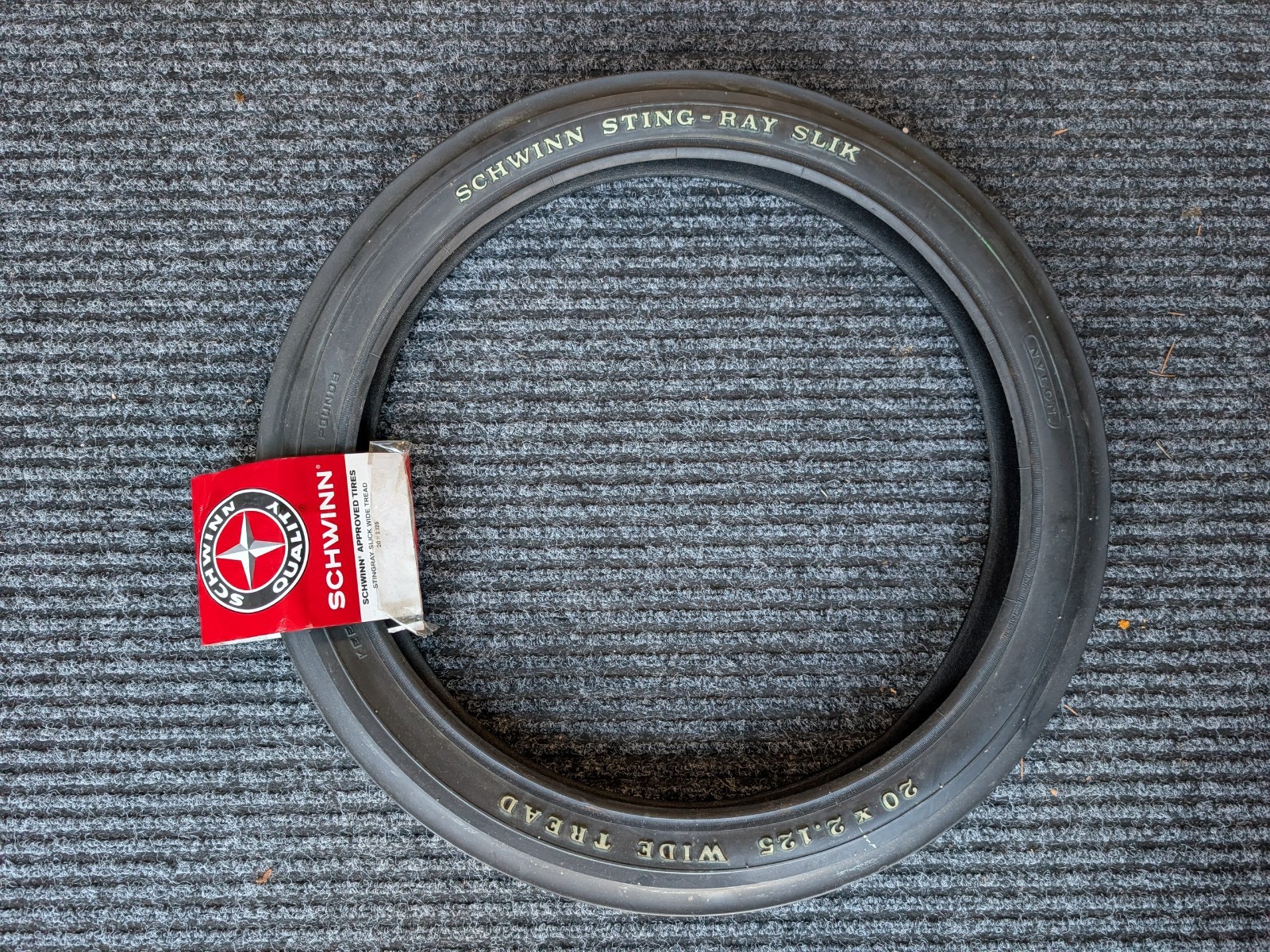 と*ん様 SCHWINN STING-RAY SLIK 20 x 2.125タイ と*ん様 SCHWINN STING-RAY SLIK 20 x 2.125タイ と*ん様