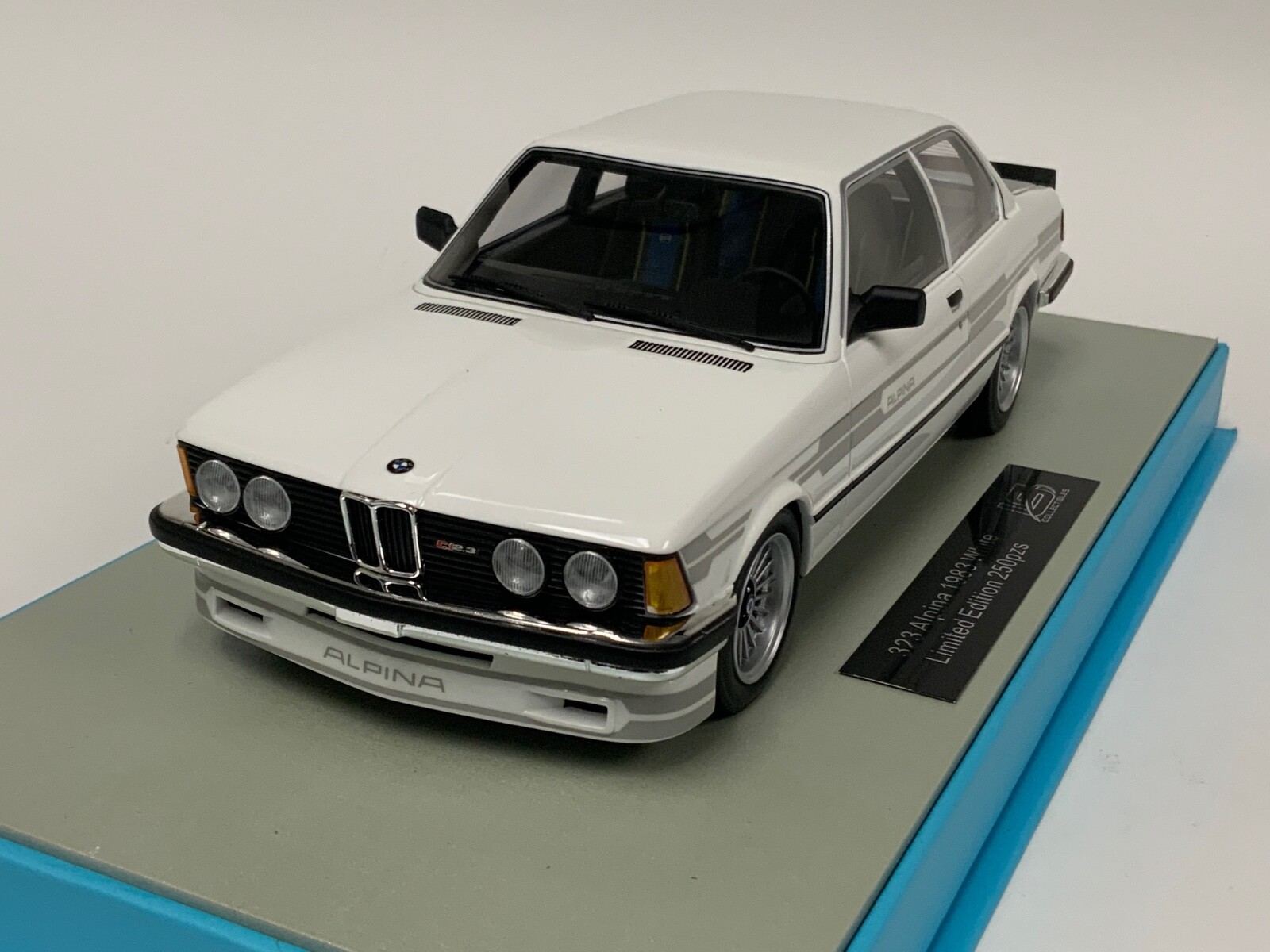 人気色 LS 1/18 BMW 323 Alpina 1983 グレー | www.ccfl.ie