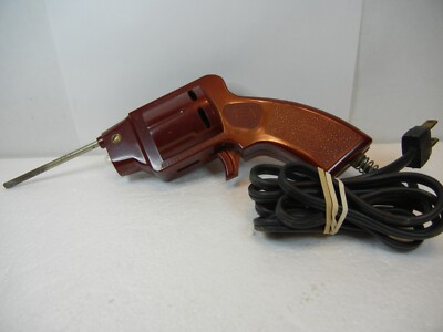 VINTAGE WEN ''75'' SOLDERING GUN W LIGHT & CORD  .45 AMPS 60 CYCLES 120 V.A.C.