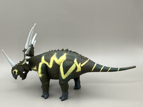 Dinosaur King Ultra-Rare Styracosaurus dinosaur model from Dinosaur King Ultra-Rare Styracosaurus dinosaur model from