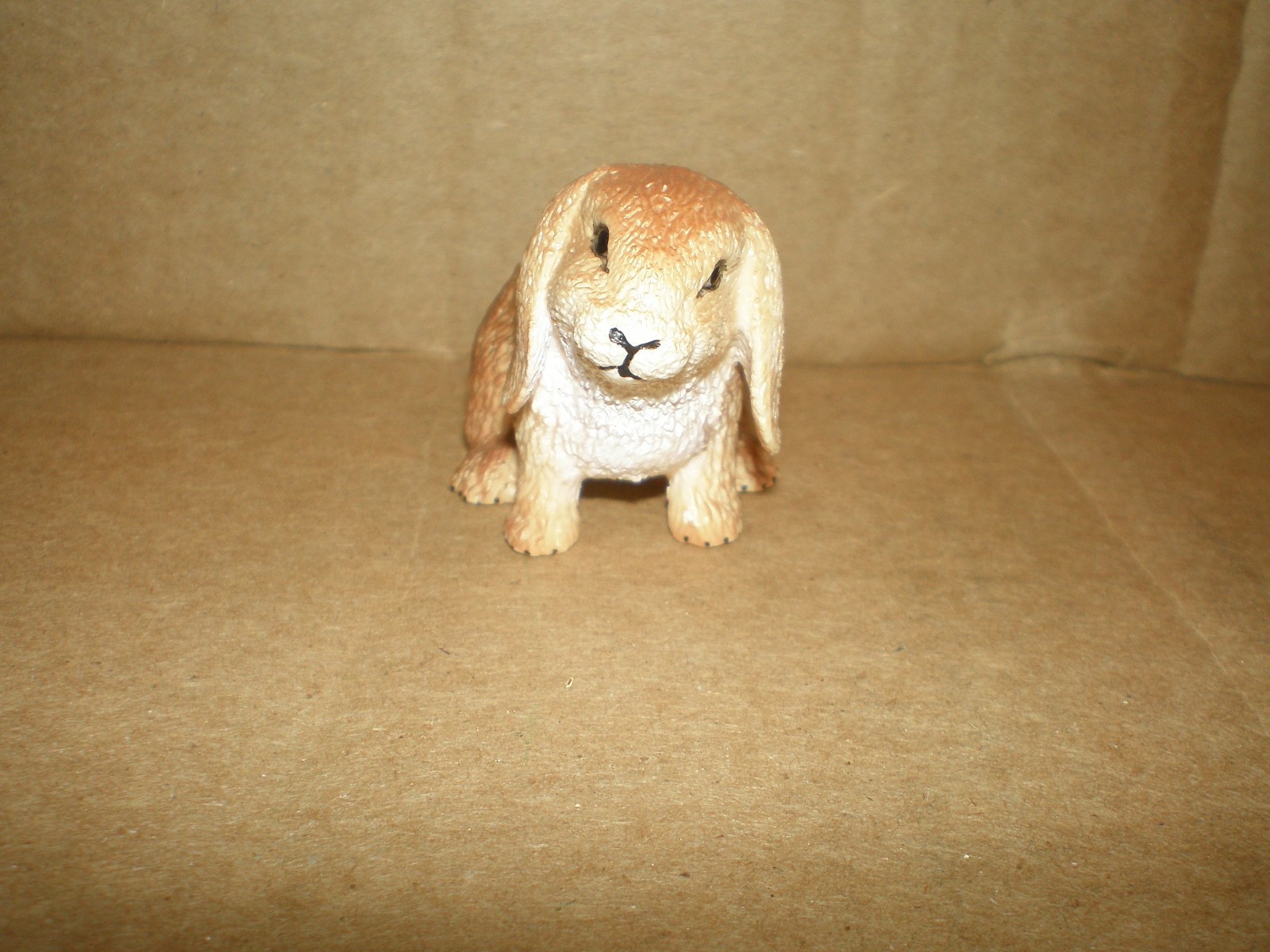 Schleich 2005 Dwarf Lop eared Rabbit Bunny 14415~ Hard to find! ~ figurine toy