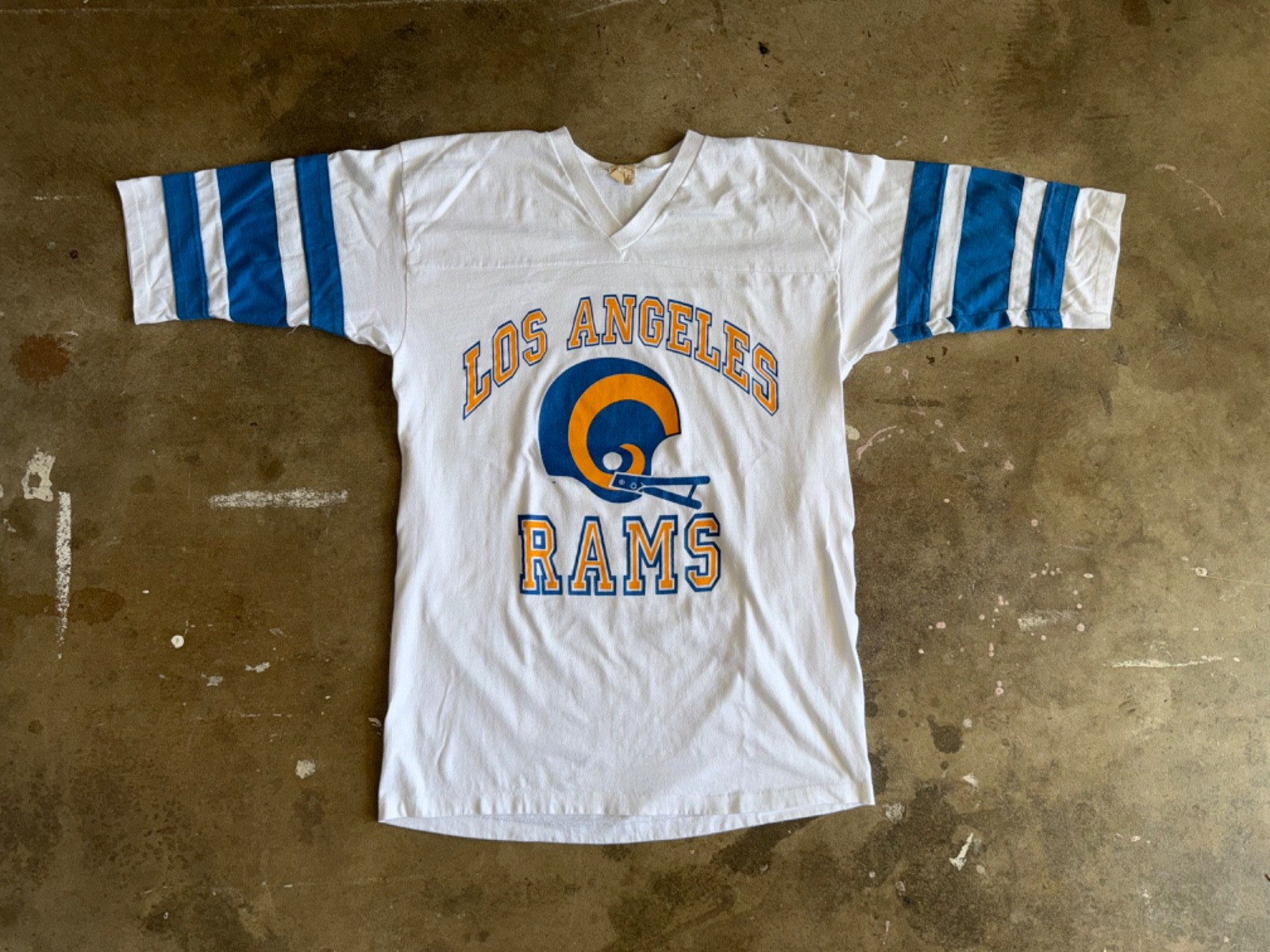 80s VINTAGE LOS ANGELES L.A. RAMS FOOTBALL JERSEY STYLE T-SHIRT