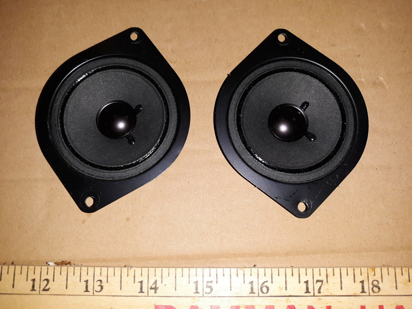 20YY52 PAIR OF SONY SPEAKERS, 1-529-403-21, 18 OHM, 20 WATT