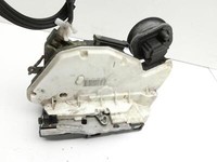 VW Golf 5K 6 VI 08-12 5T Türschloss m. ZV Stellmotor Links Hinten VW Golf 5K 6 VI 08-12 17.11.2009 5K4839015B gebraucht Vorschau 5