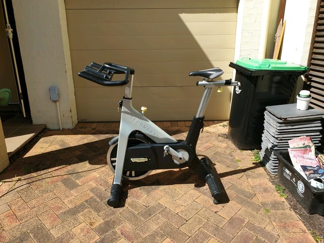 technogym spin bike pedals