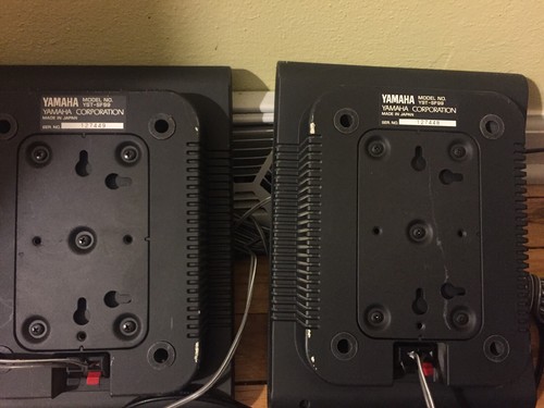 Yamaha cd Stereo System Yst-99CD Natural sound table top System W/ speakers