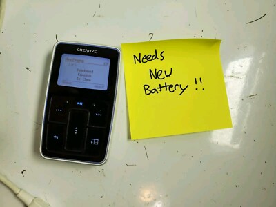 Creative Labs Zen Micro DAP-MD0004 White MP3 Player - NEEDS NEW BATTERY