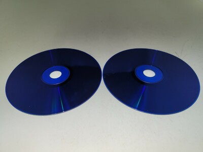 NEW METAL GEAR SOLID 2 STRATEGY GUIDE FOR PS2 PLAYSTATION 2 W/2 GAMESHARK CD'S