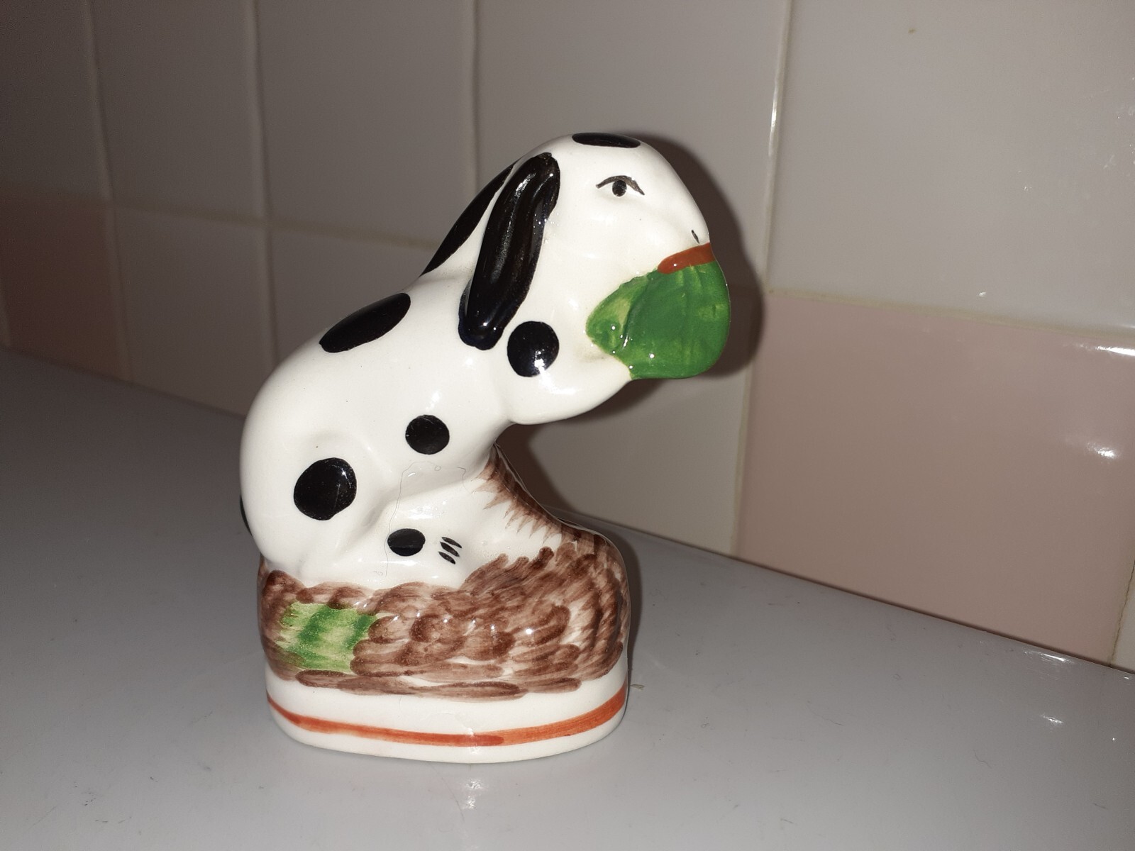 1993 MMA-SMI Ceramic Bunny Figurine made in Philippines 3.7