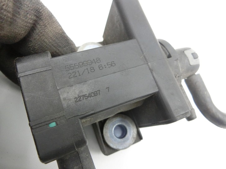 Opel Astra K 15-19 CDTi 1,6 100KW Magnetventil - Bild 2