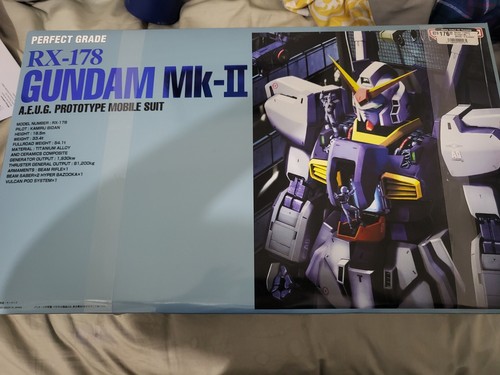 GUNDAM Mk-II & GUNDAM Mk-II A.E.U.G. セット Gundam-Mk-II-A_E_U_G-PG-Model-