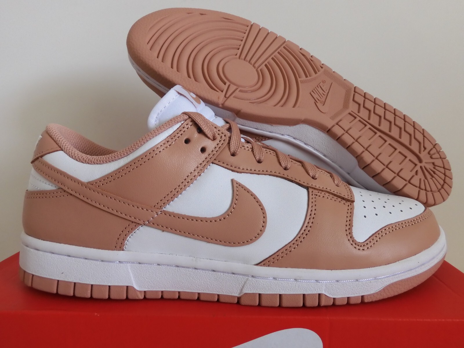 WMNS NIKE DUNK LOW WHITE-ROSE WHISPER PINK SZ 10 [DD1503-118