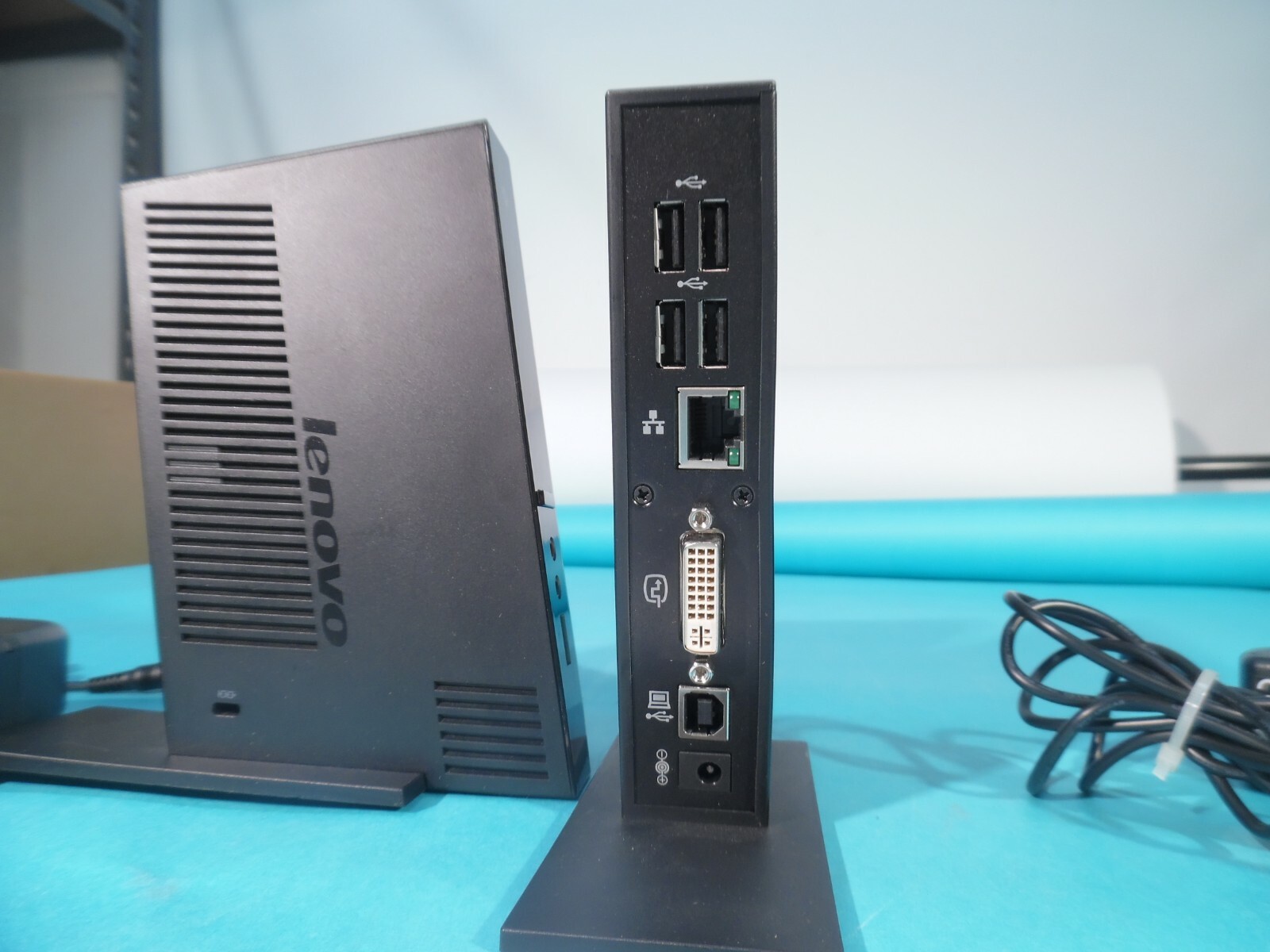 LOT OF 2 LENOVO THINKPAD USB PORT REPLICATORS M01060 51J0452 51J0246