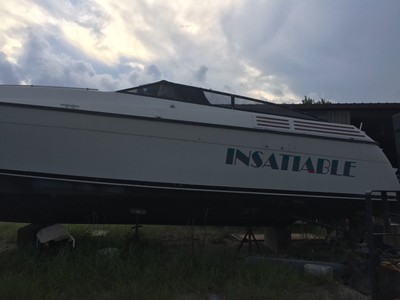 Mainship 1990 35"