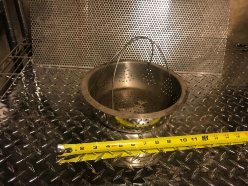 STOCK POT DRAINING INSERT STEAMER - NEED THIS SOLD - SEND ME YOUR BEST OFFER?