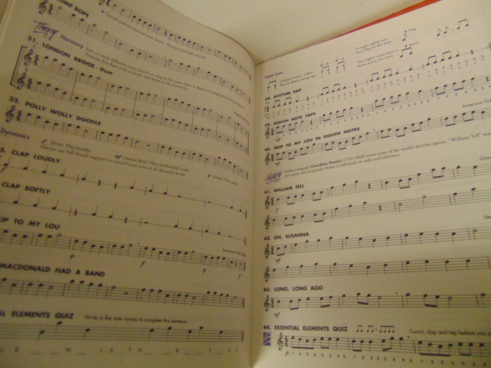 Essential Elements Bb Tenor Saxophone-Book 1 Hal Leonard