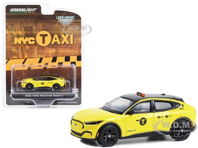 2022 FORD MUSTANG MACH-E YELLOW ''NYC TAXI'' 1/64 DIECAST BY GREENLIGHT 30430