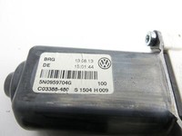 VW Tiguan I 5N 11-16 Fensterhebermotor Rechts Hinten VW Tiguan I 5N 11-16 20.08.2013 5N0959704G C03388-480 gebraucht Vorschau 5