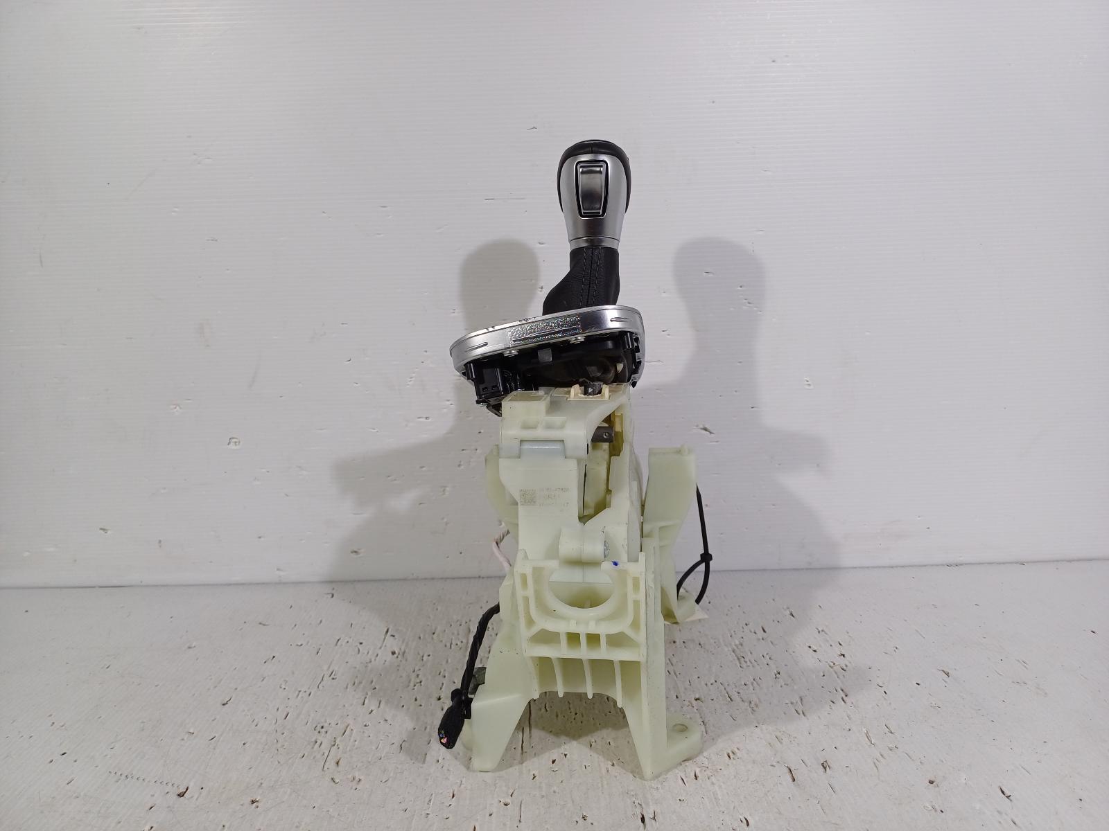 HYUNDAI I30 2017-2024 GEAR STICK/SHIFTER AUTO T/M, PD, 6 SPEED, HATCH, 03/17- - thumbnail 2