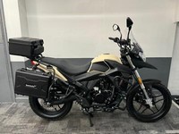 BRAND NEW LEXMOTO RX1 125 ADVENTURE TOURER FULL LUGGAGE SINNIS TERRAIN CBT LEGAL
