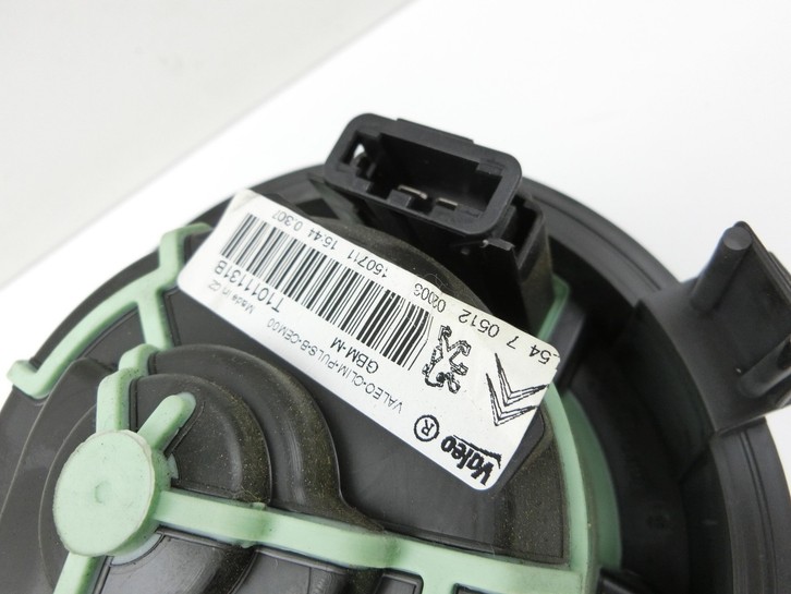 Peugeot 308 I CC 11-15 Gebläsemotor Lüftermotor Heizungsgebläse Peugeot 308 I CC 11-15 20.04.2012 T1011131B... Vorschau 3