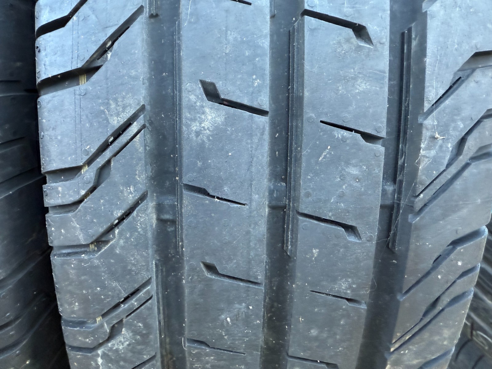 New 205 75 16C Continental, CVC 200, 113/111R, x1 Tyre (F1_tyres) YD293