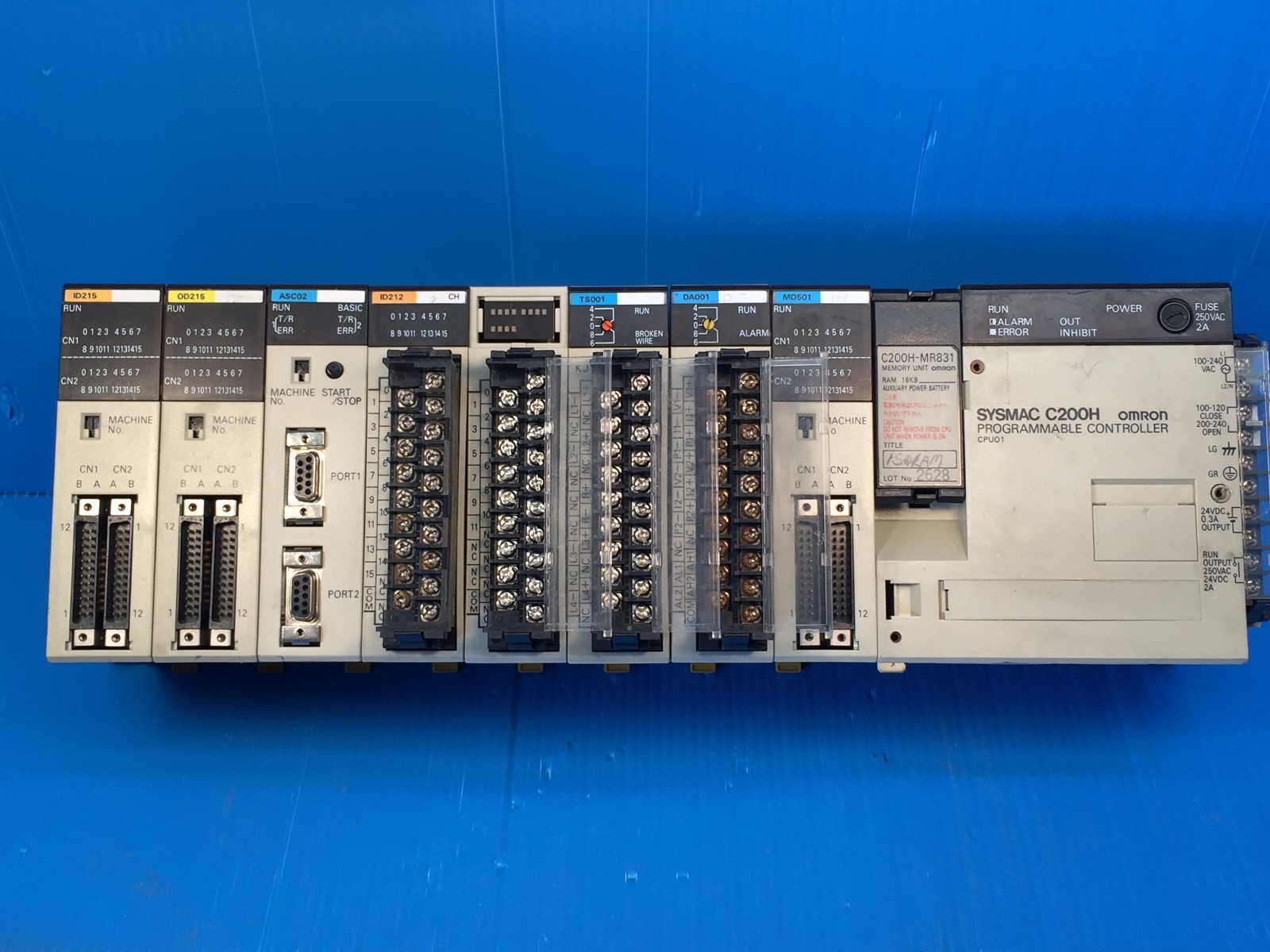 Omron Sysmac C200H MR831,ID215,OD215,ASC02,ID212,TS001,DA001 Omron Sysmac C200H MR831,ID215,OD215,ASC02,ID212,TS001,DA001