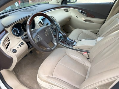 image 6 of interior