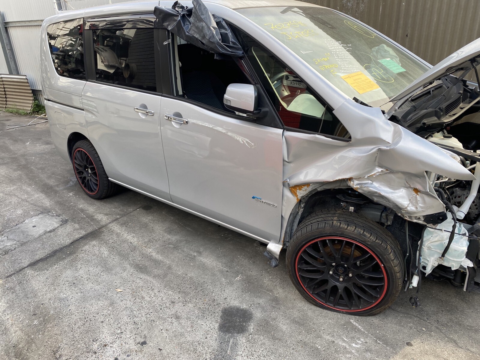 NISSAN SERENA 2014 CH26 HYBRID WRECKING - thumbnail 3