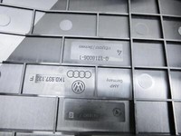 VW EOS 1F 06-09 Wasserabweiser Deckel für Sicherungskasten VW EOS 1F 06-09 05.12.2005 1K0937132F 0-1718006-1 gebraucht Vorschau 5