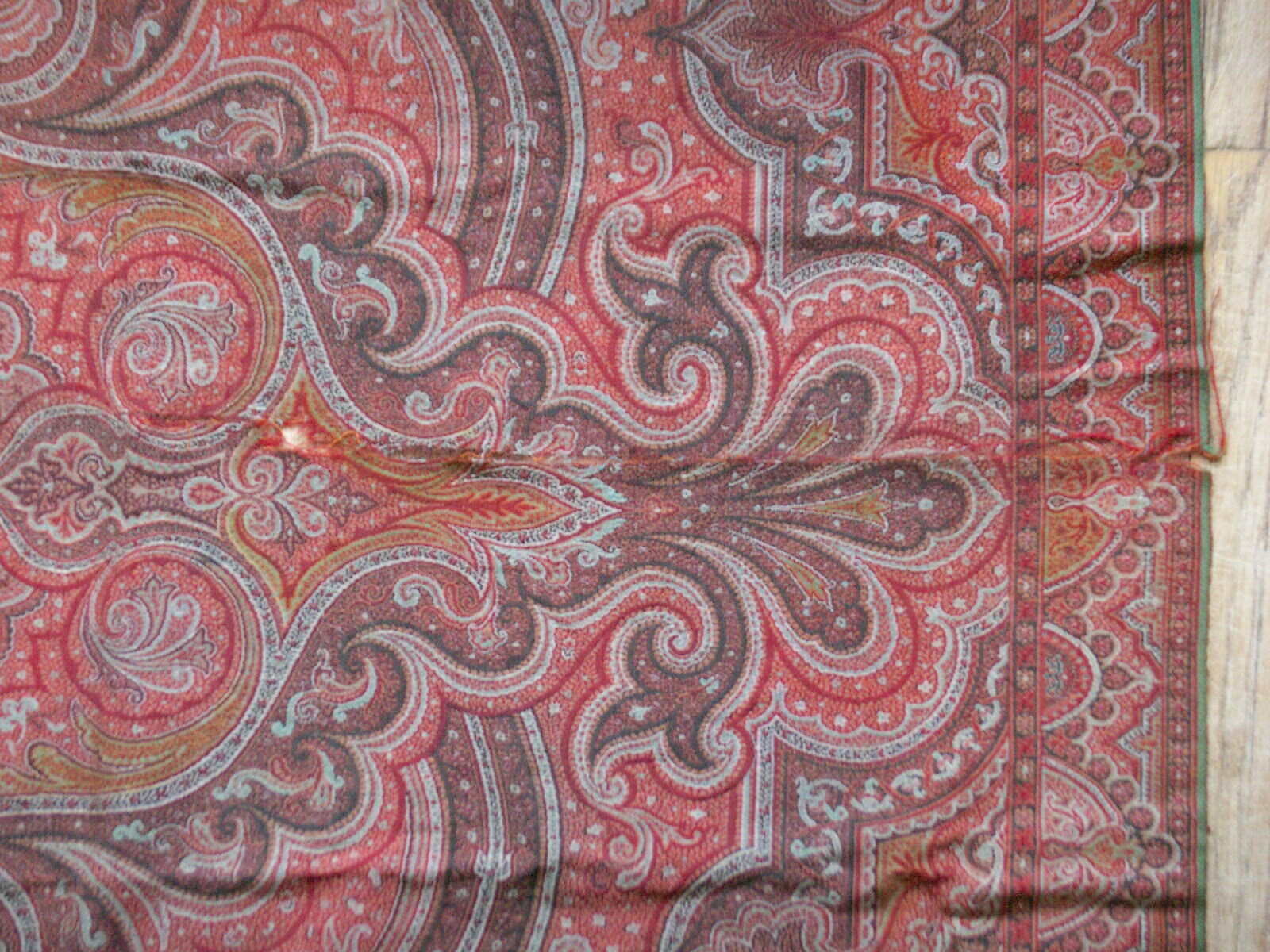 Top-Quality Antique Indian Wool Paisley, fragment