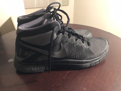 nike free trainer mid