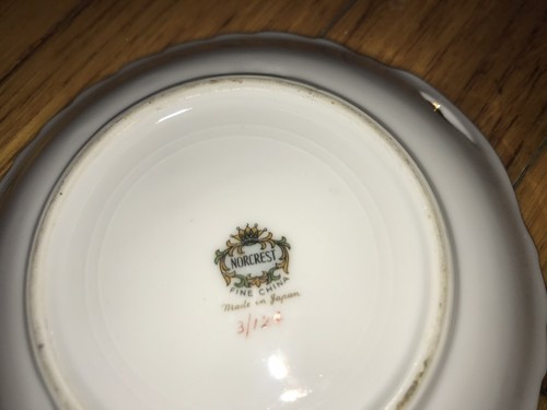 Vintage Norcrest Fine China Sweet Violets Leaf Pattern 4-3/4” Plate 3/124 Japan