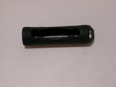 1 x SILICONE PLASTIC STORAGE PROTECTIVE CASE HOLDER 20700 21700 BATTERY BLACK