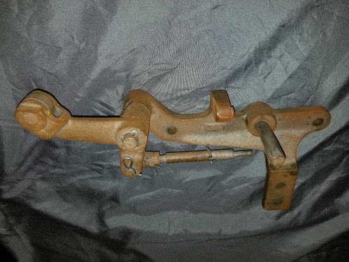 Stover K 1.5hp Hit Miss Gas Engine Wico EK Mag Trip Assembly 38K1, 37K1