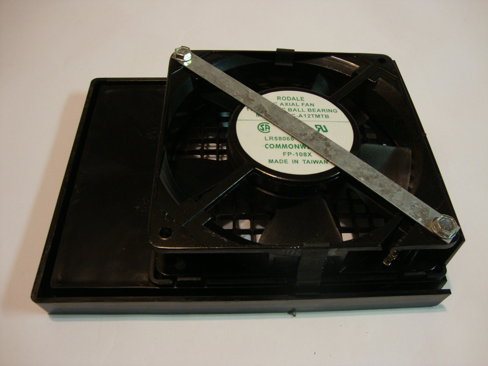 9871893 KitchenAid Whirlpool Trash Compactor  Air Filter Fan Motor with bracket