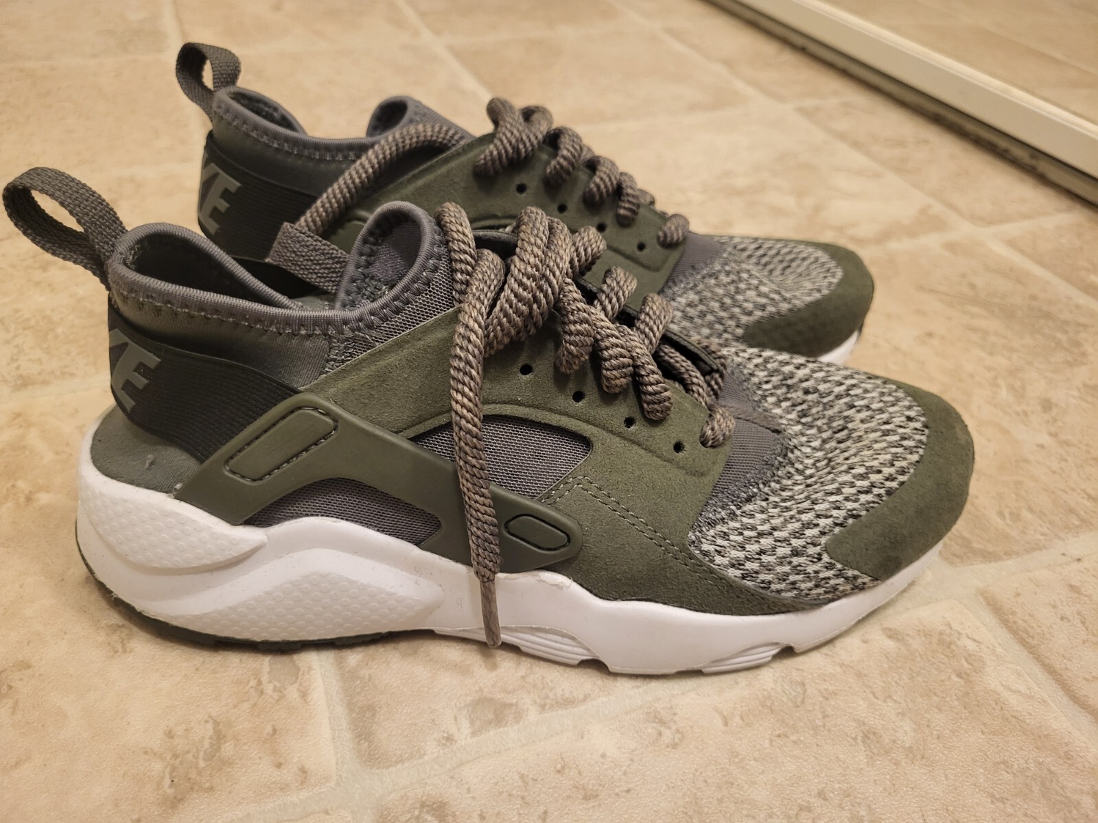 olive green huaraches youth