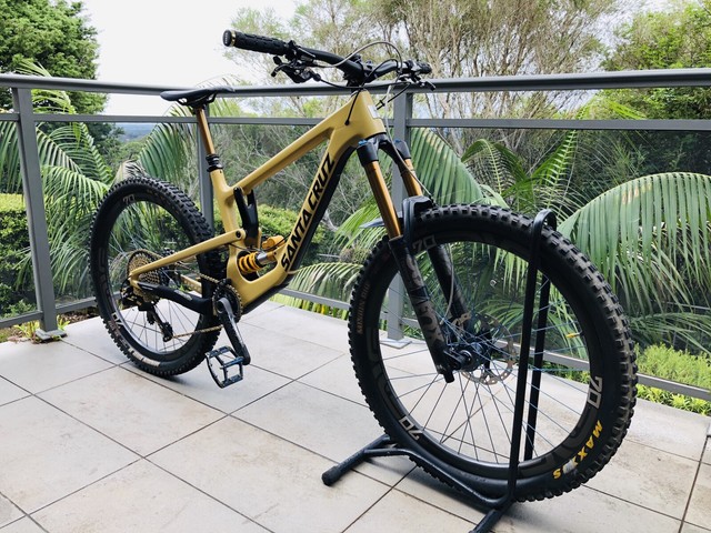 Santa Cruz Nomad 2018 Enduro MTB | Men's Bicycles ...